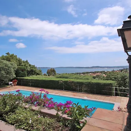 Isella Villa *
